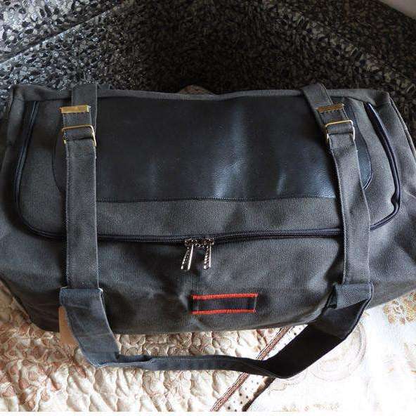 The Ridgeson Canvas Duffel  Veebee Voyage