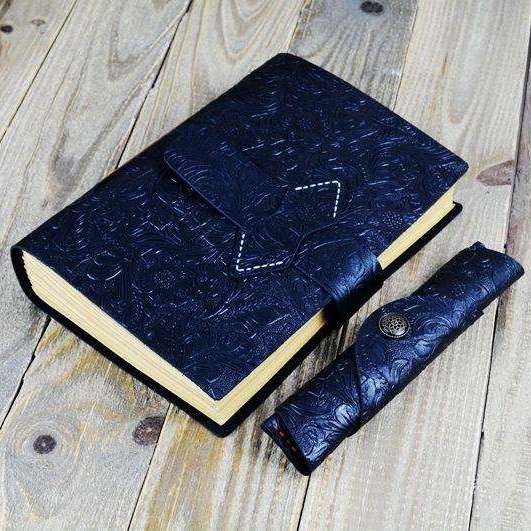 Trunk Bay Leather Travel Journal  Veebee Voyage